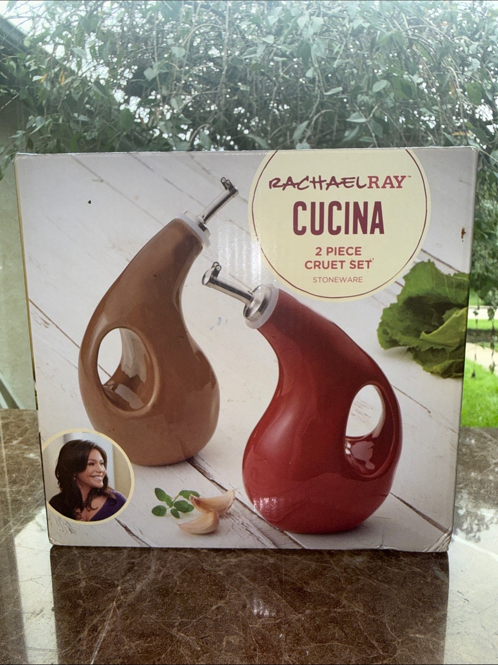 Rachael Ray Cucina Stoneware Cruet Set in Red & Brown